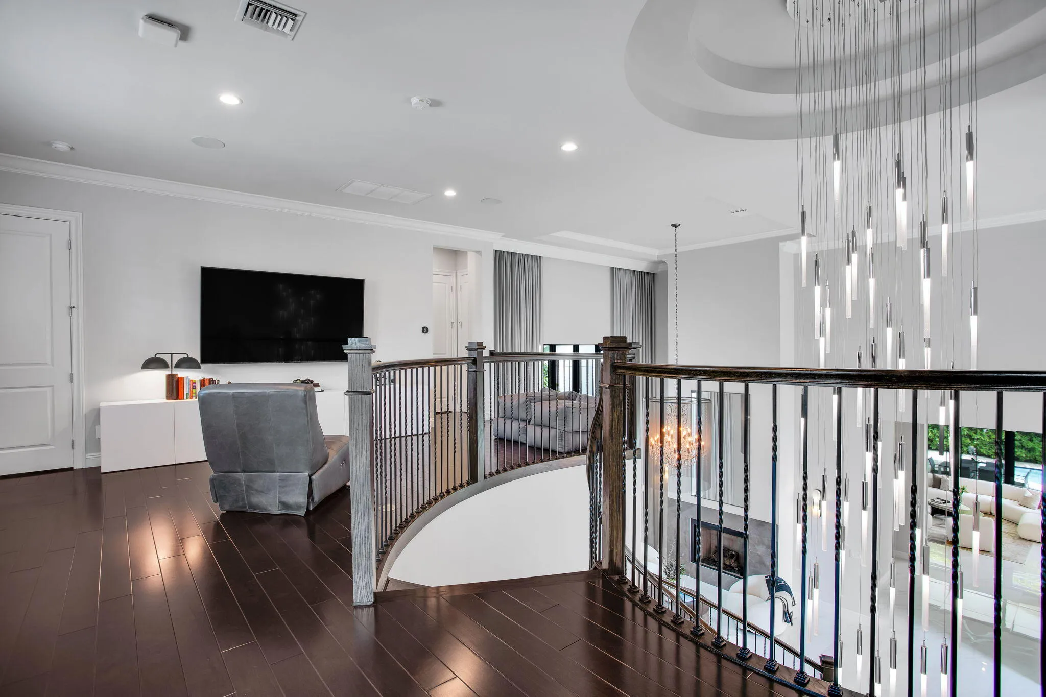 41-web-or-mls-6903-4047