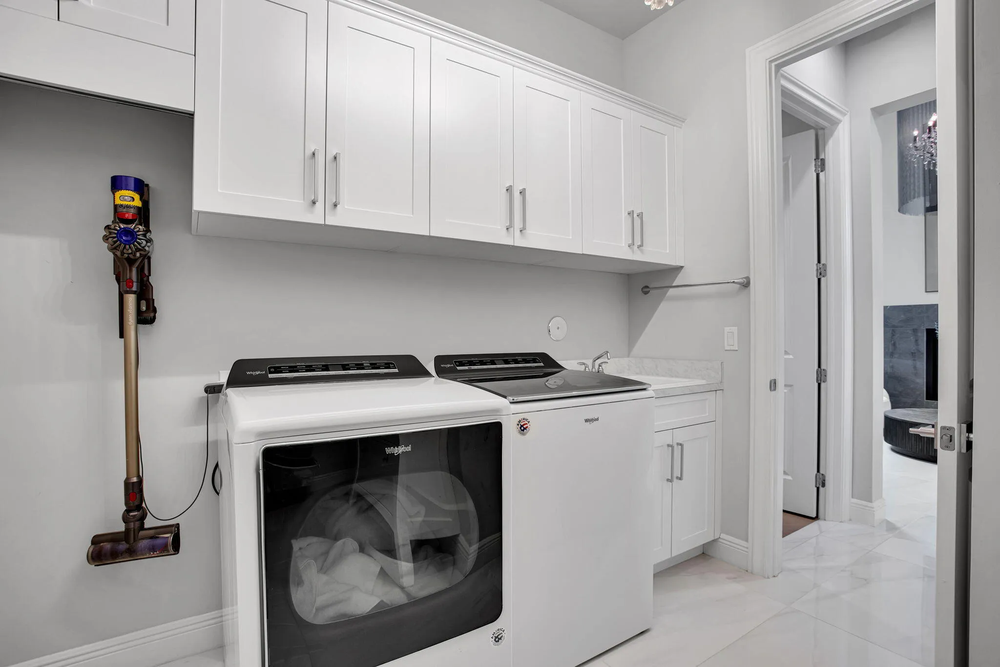 10-web-or-mls-6903-3792