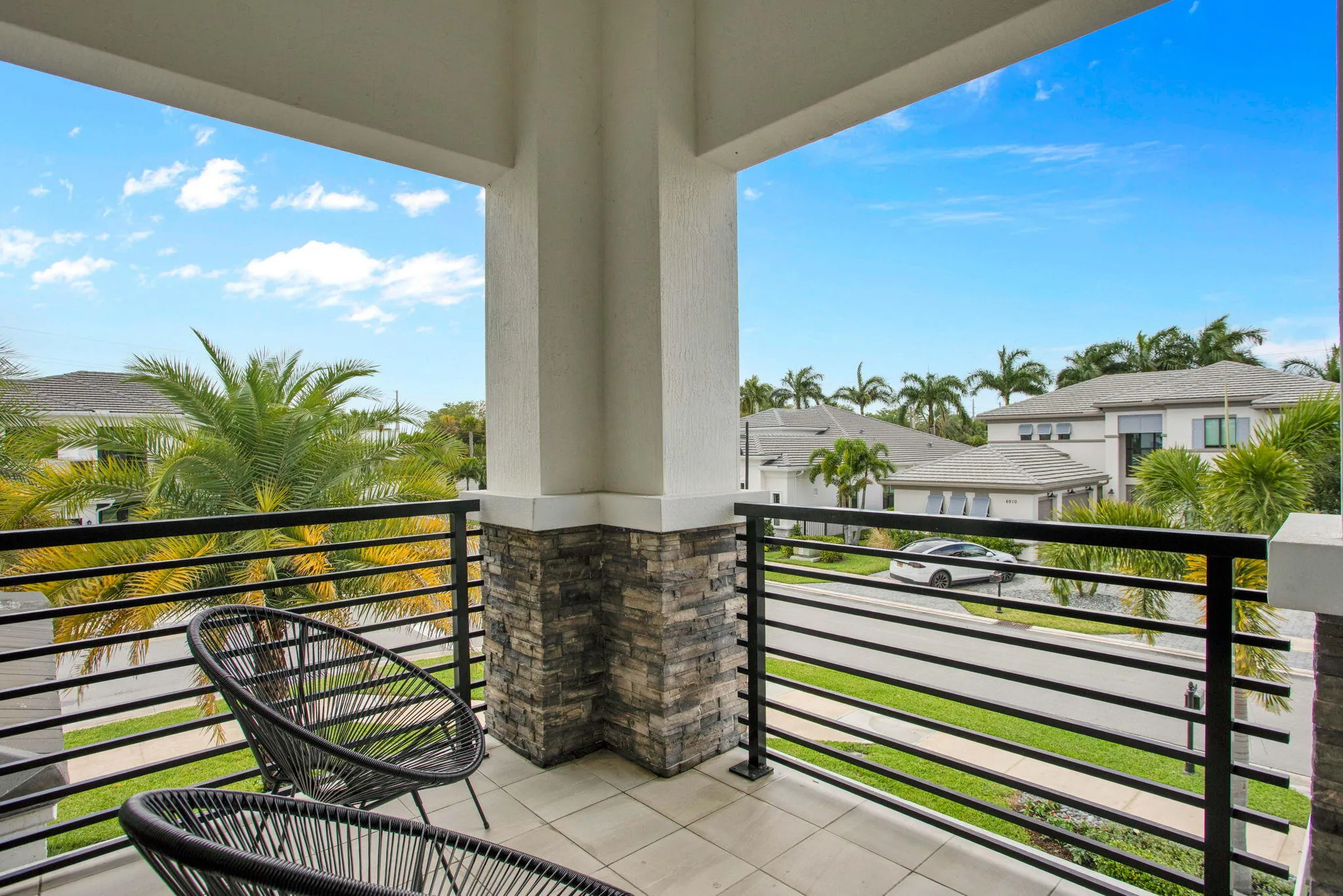 52-web-or-mls-6903-4109