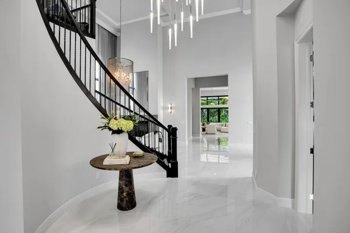 7-web-or-mls-6903-3777
