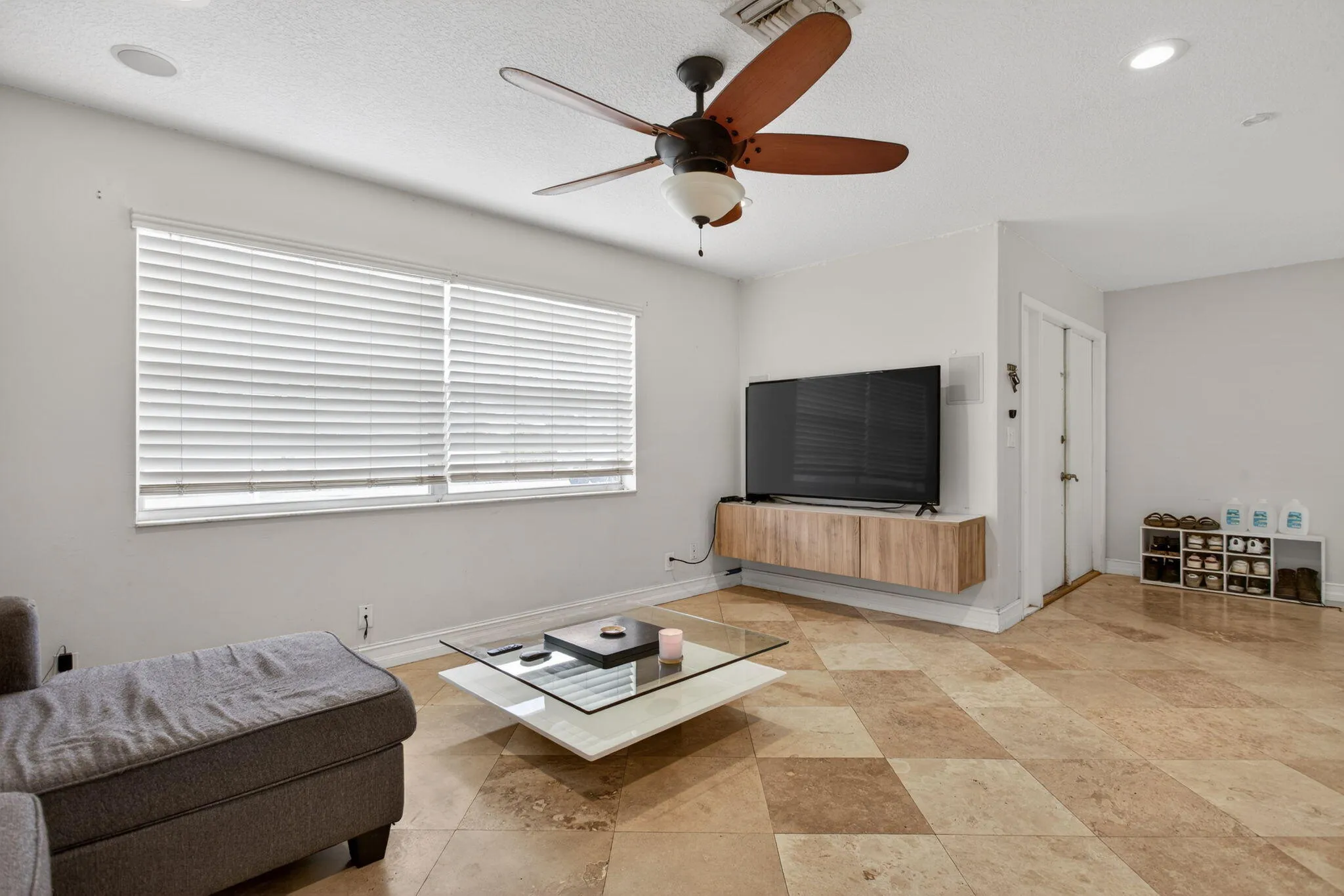 23-web-or-mls-415-8161