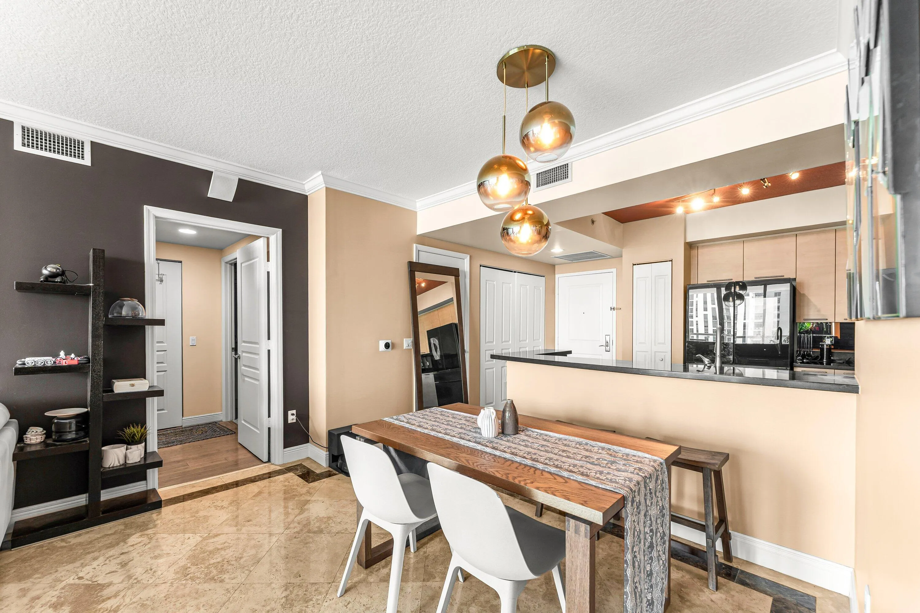 015-350Southeast2ndStreet-2860-FortLaude