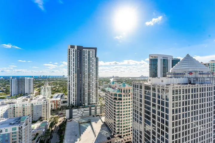 049-350Southeast2ndStreet-2860-FortLaude