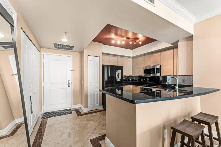 007-350Southeast2ndStreet-2860-FortLaude