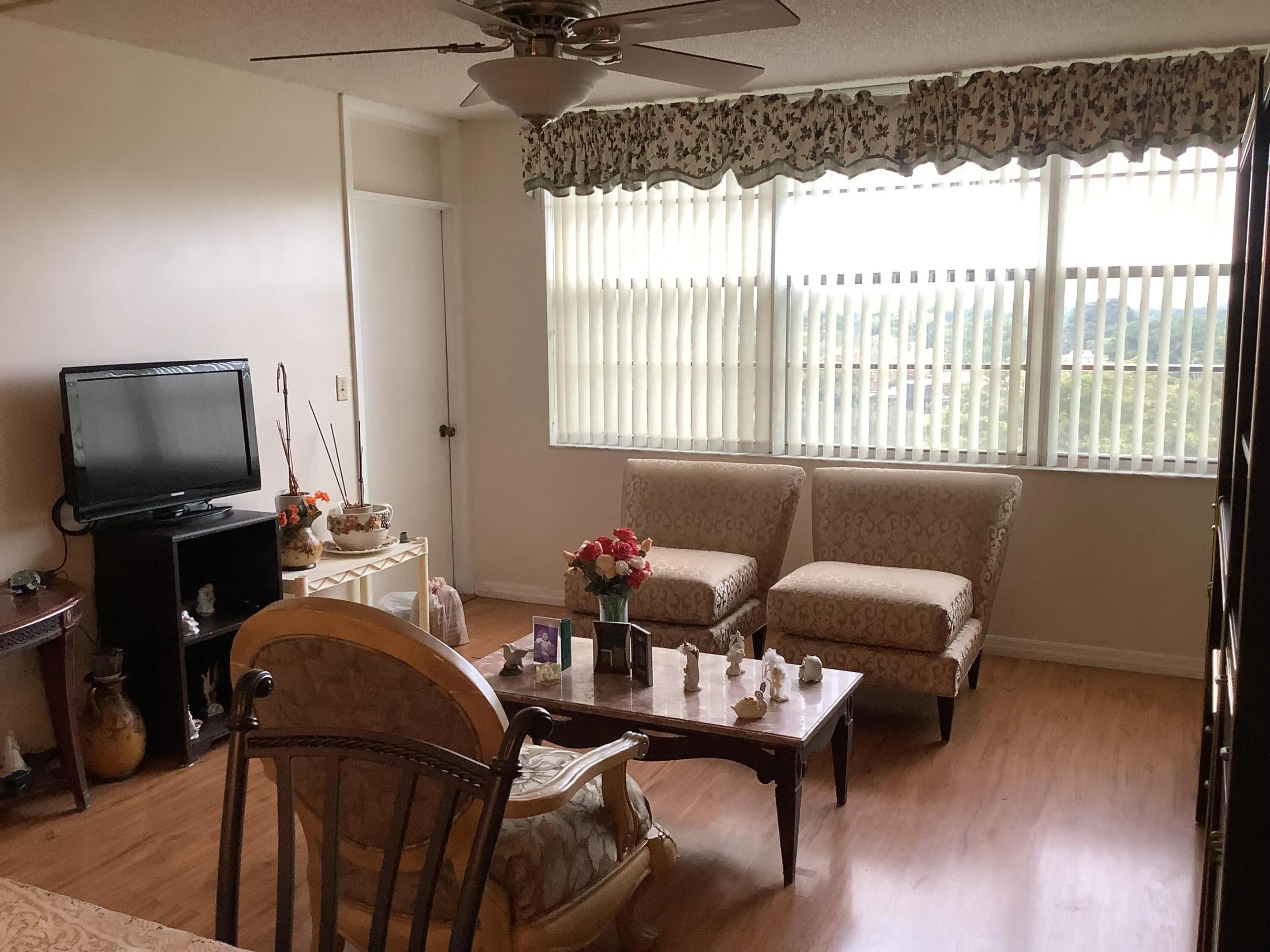 Property photo 36