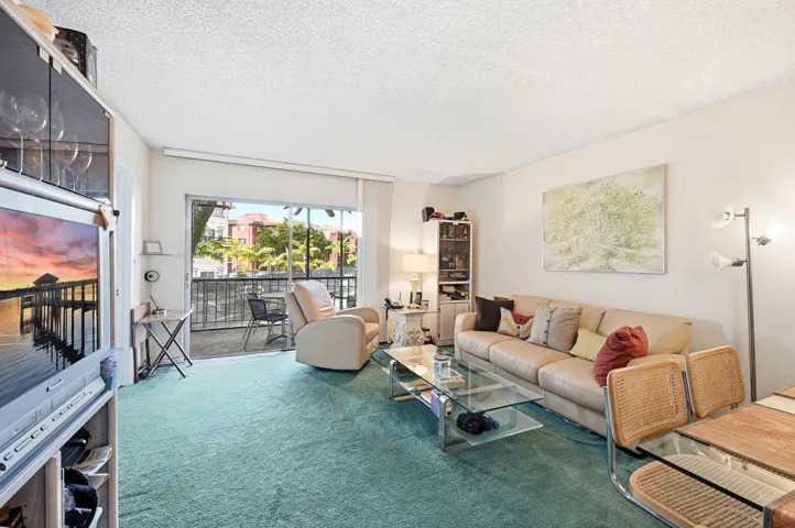 Lge. Living Room, w/ Balcony .