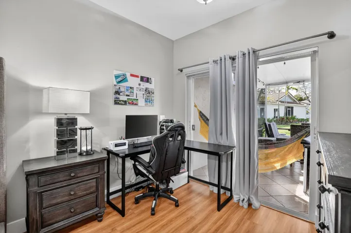 4706 n 25