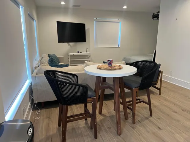 Studio Dining and living room