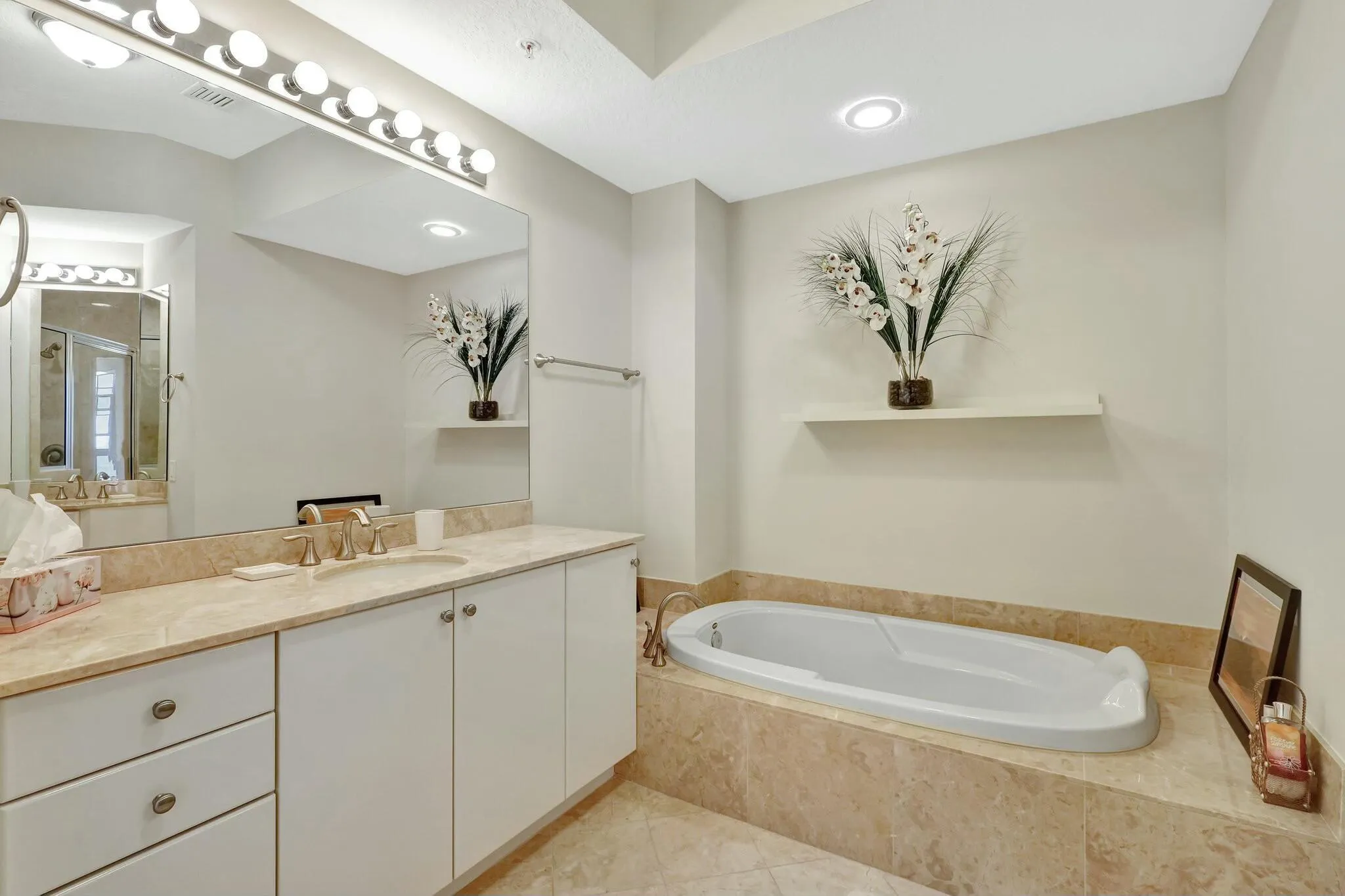 Primary Marble Bath