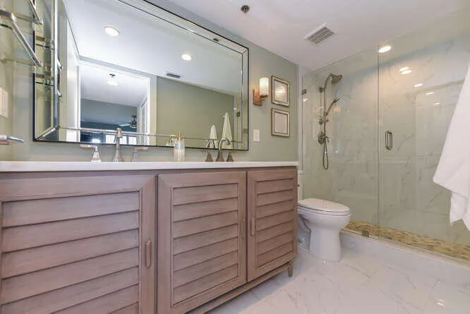 275 Palm Ave Apt C406 Jupiter-small-019-