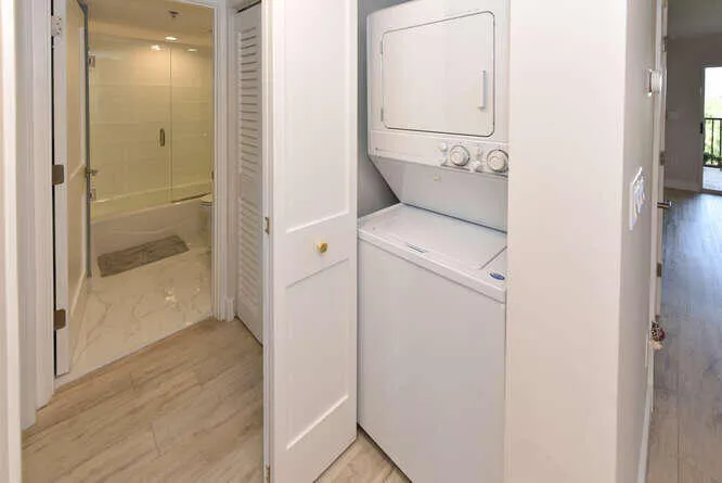275 Palm Ave Apt C406 Jupiter-small-015-