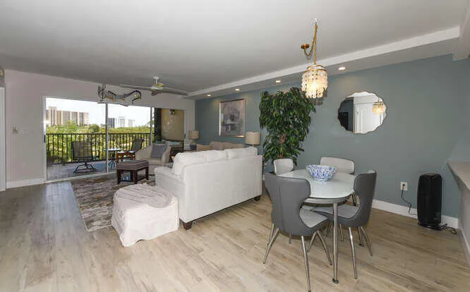 275 Palm Ave Apt C406 Jupiter-small-009-