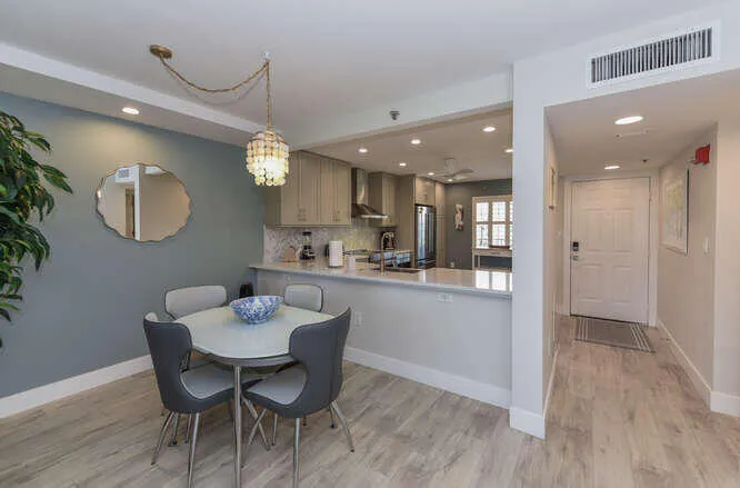 275 Palm Ave Apt C406 Jupiter-small-010-