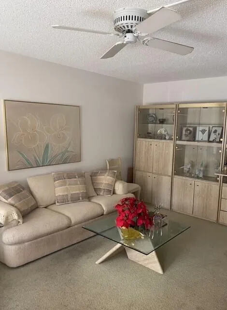 Living room 1