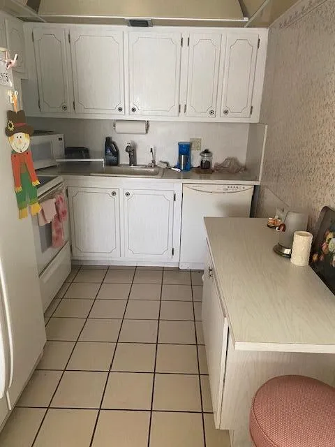 Dining 2
