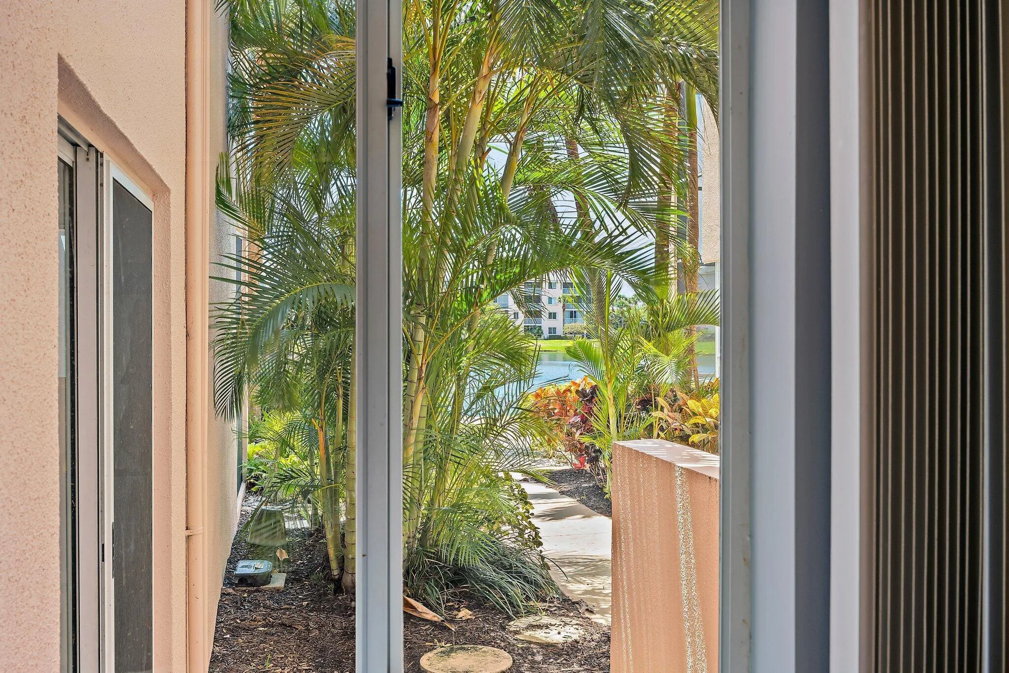 006-353US1NA105-Jupiter-FL-33477-SMALL