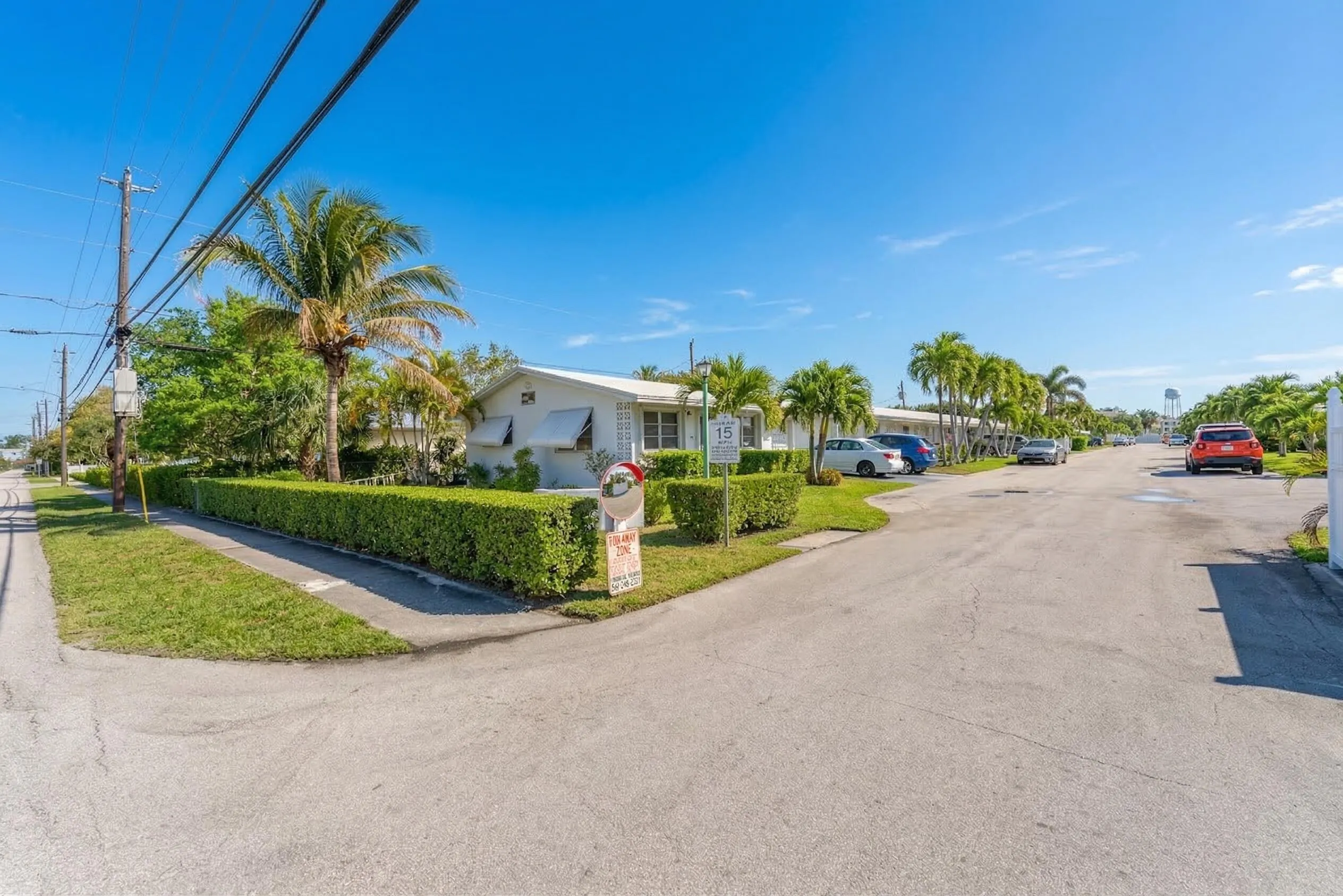 Woolf Realty-722 Ridge Road-0888