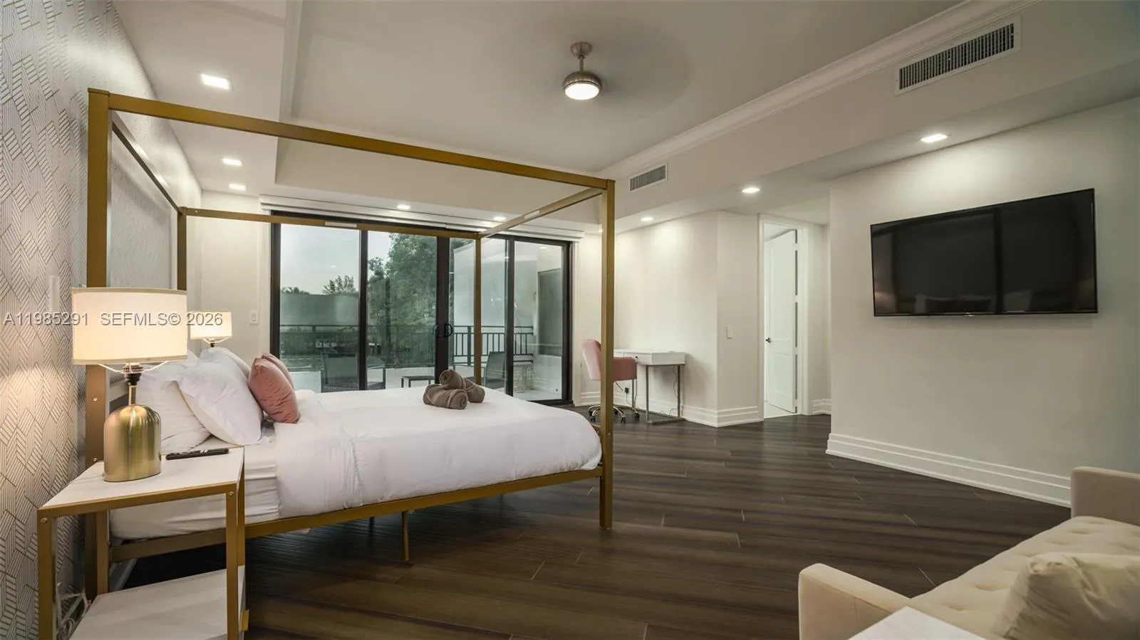Property photo 182