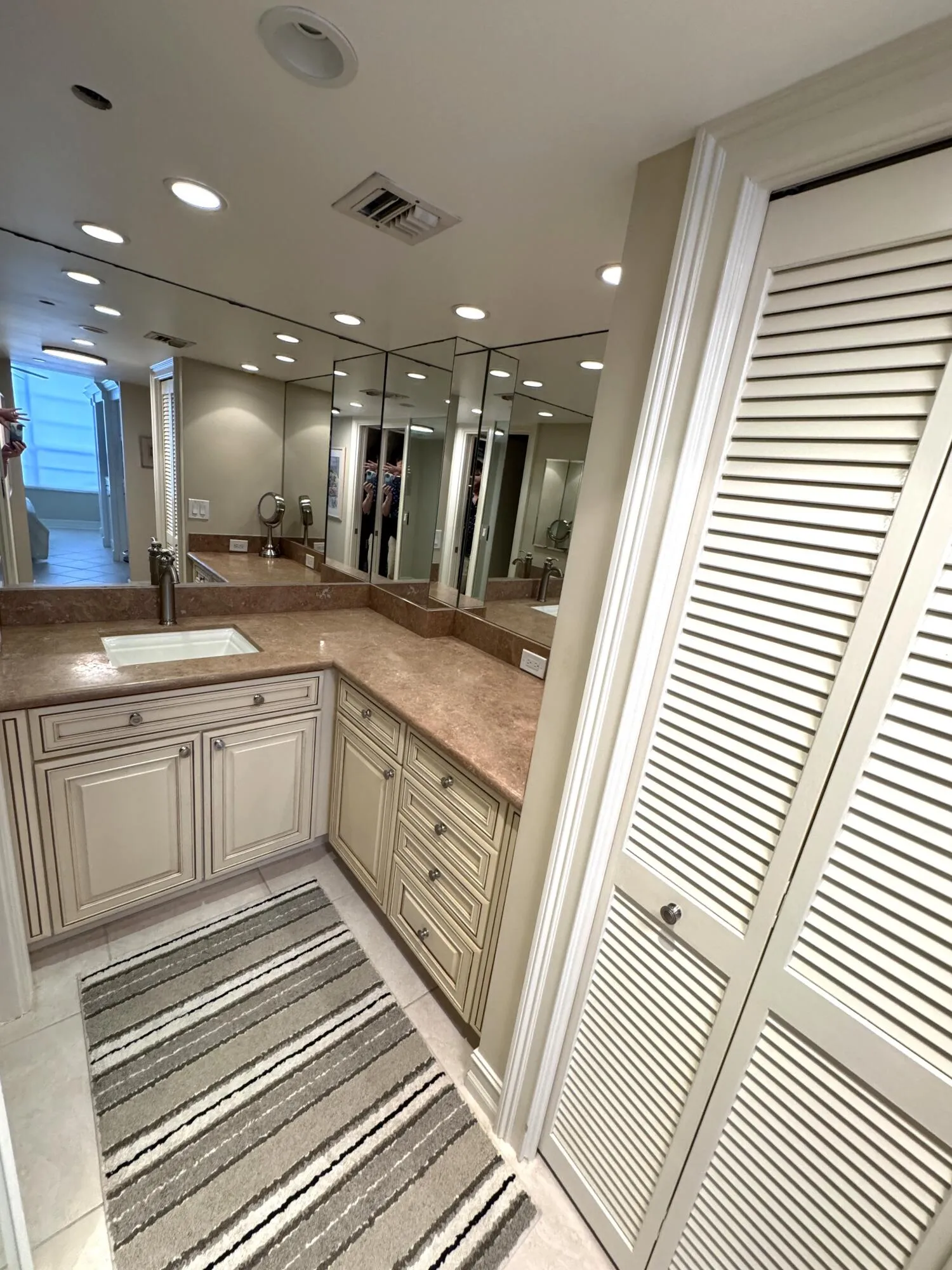 Primary Ensuite-2
