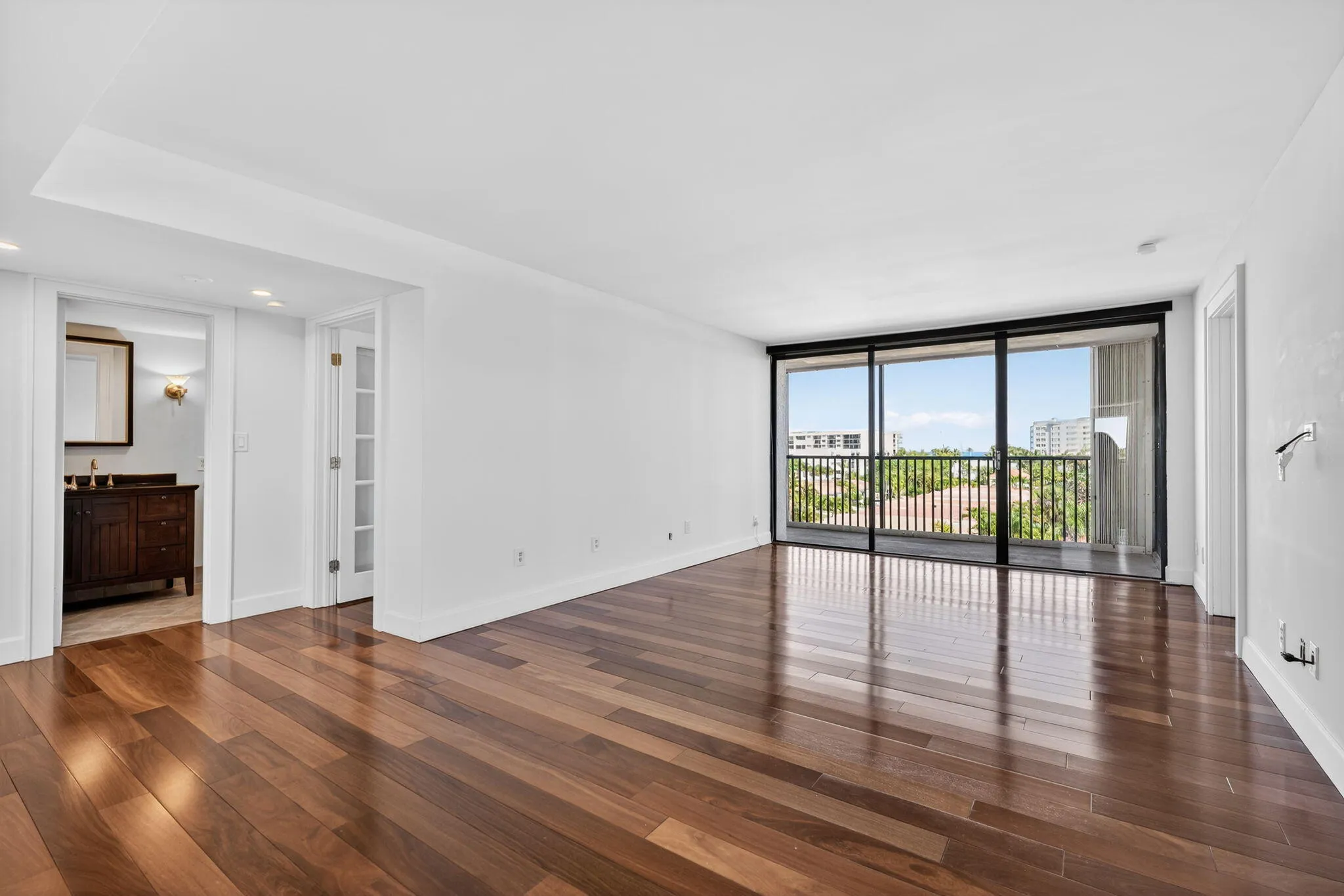 Second full bathroom and Second bedroom/office entrances