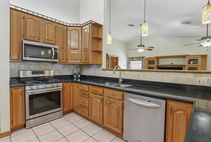 gas range and oven
