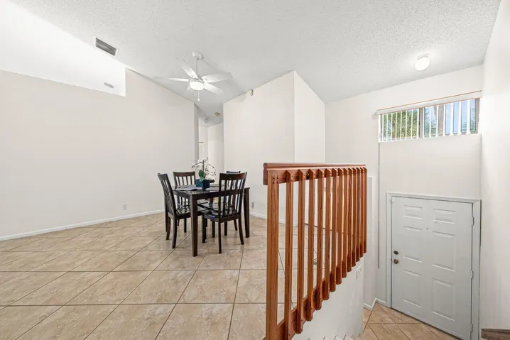 011-16VíaDeCasasSur-BoyntonBeach-FL-3342