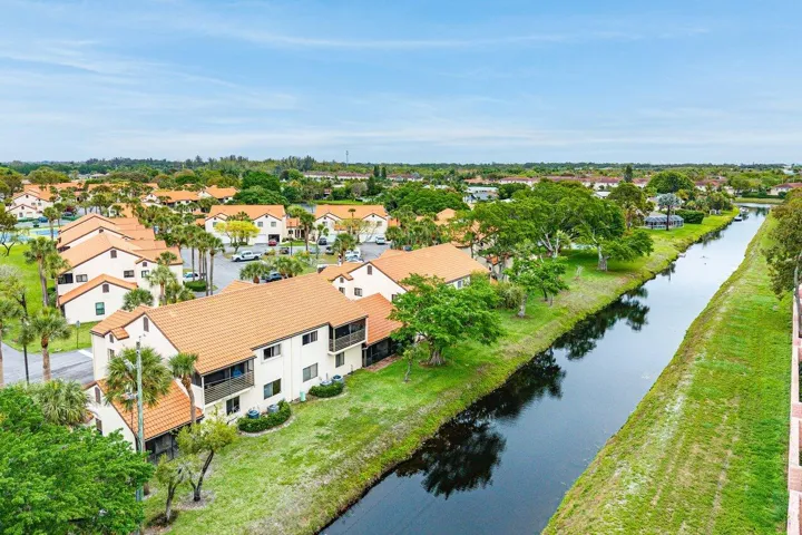 037-16VíaDeCasasSur-BoyntonBeach-FL-3342