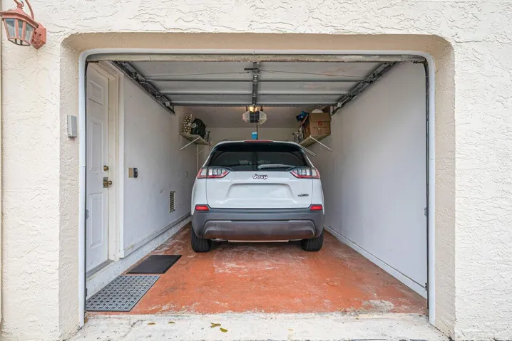 029-16VíaDeCasasSur-BoyntonBeach-FL-3342