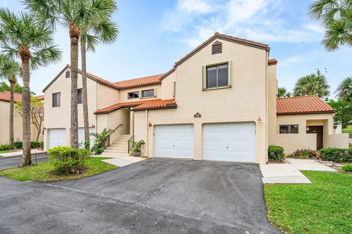 004-16VíaDeCasasSur-BoyntonBeach-FL-3342