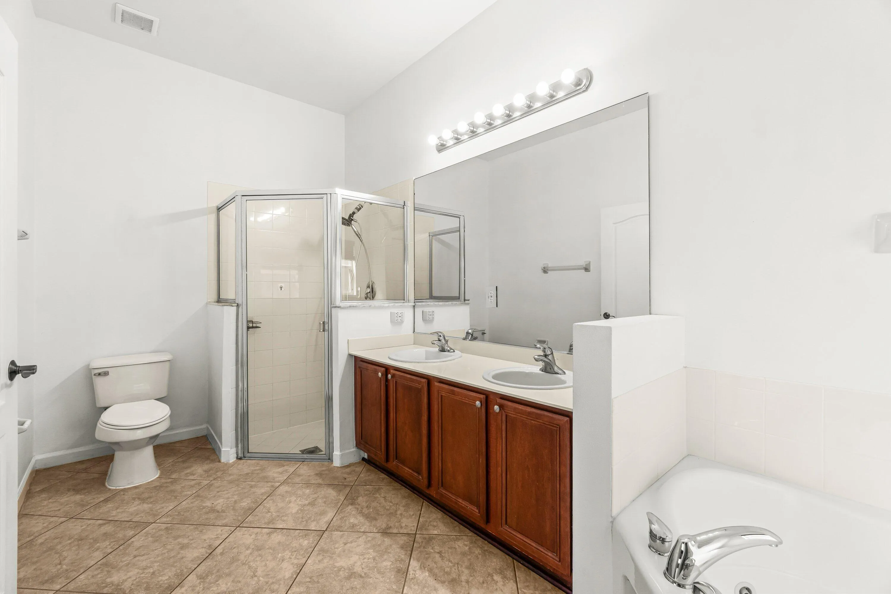 030-131LancasterWay-RoyalPalmBeach-FL-33
