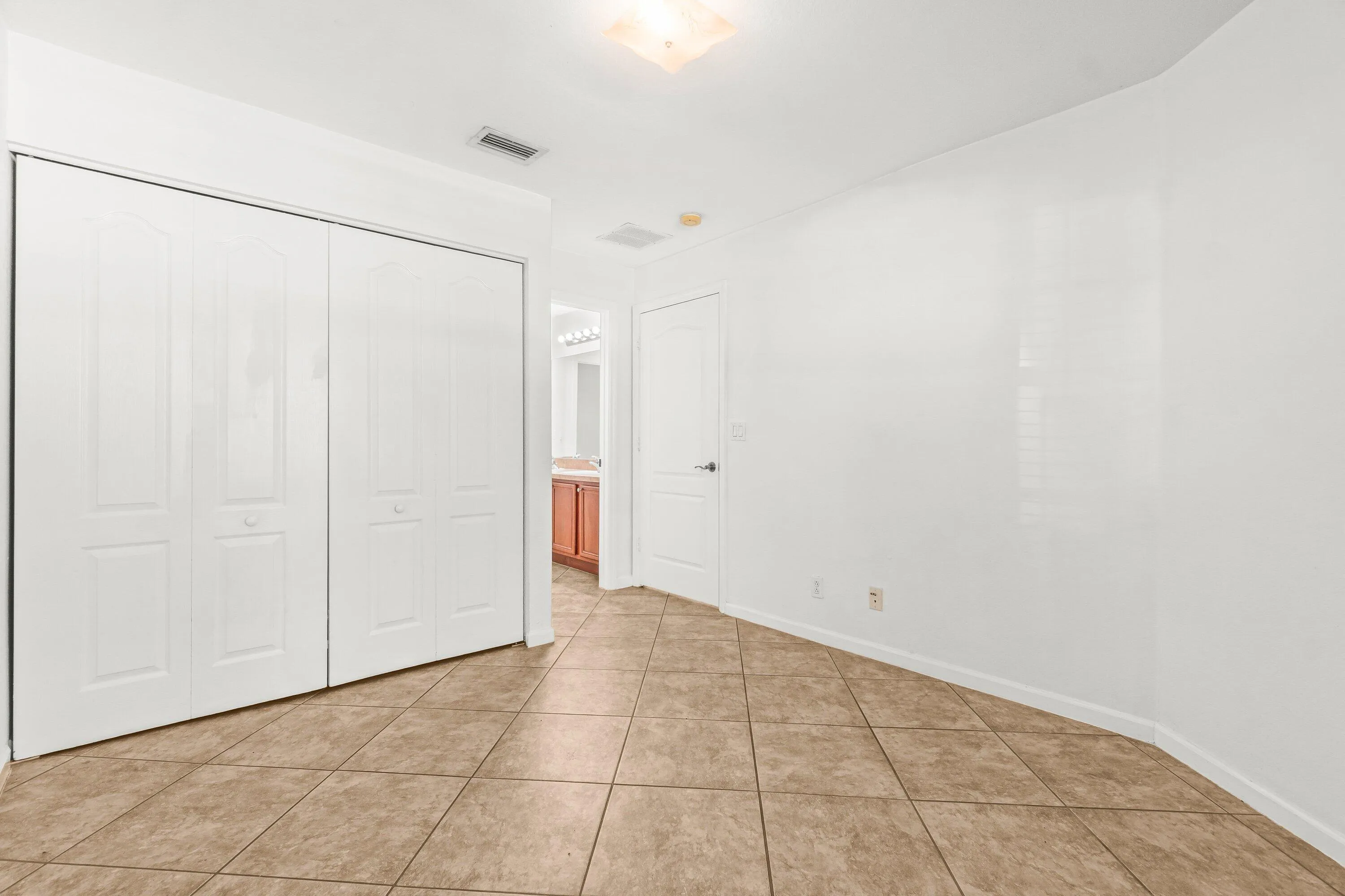 019-131LancasterWay-RoyalPalmBeach-FL-33