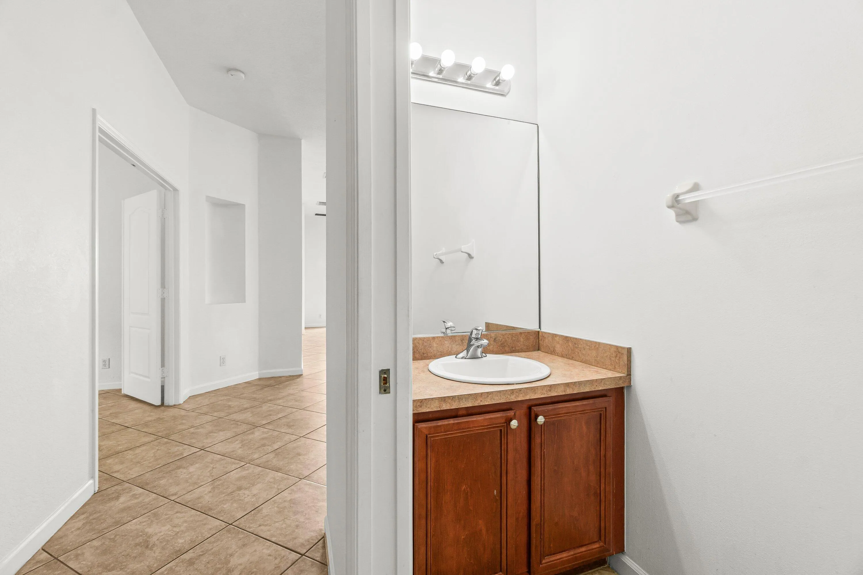 017-131LancasterWay-RoyalPalmBeach-FL-33