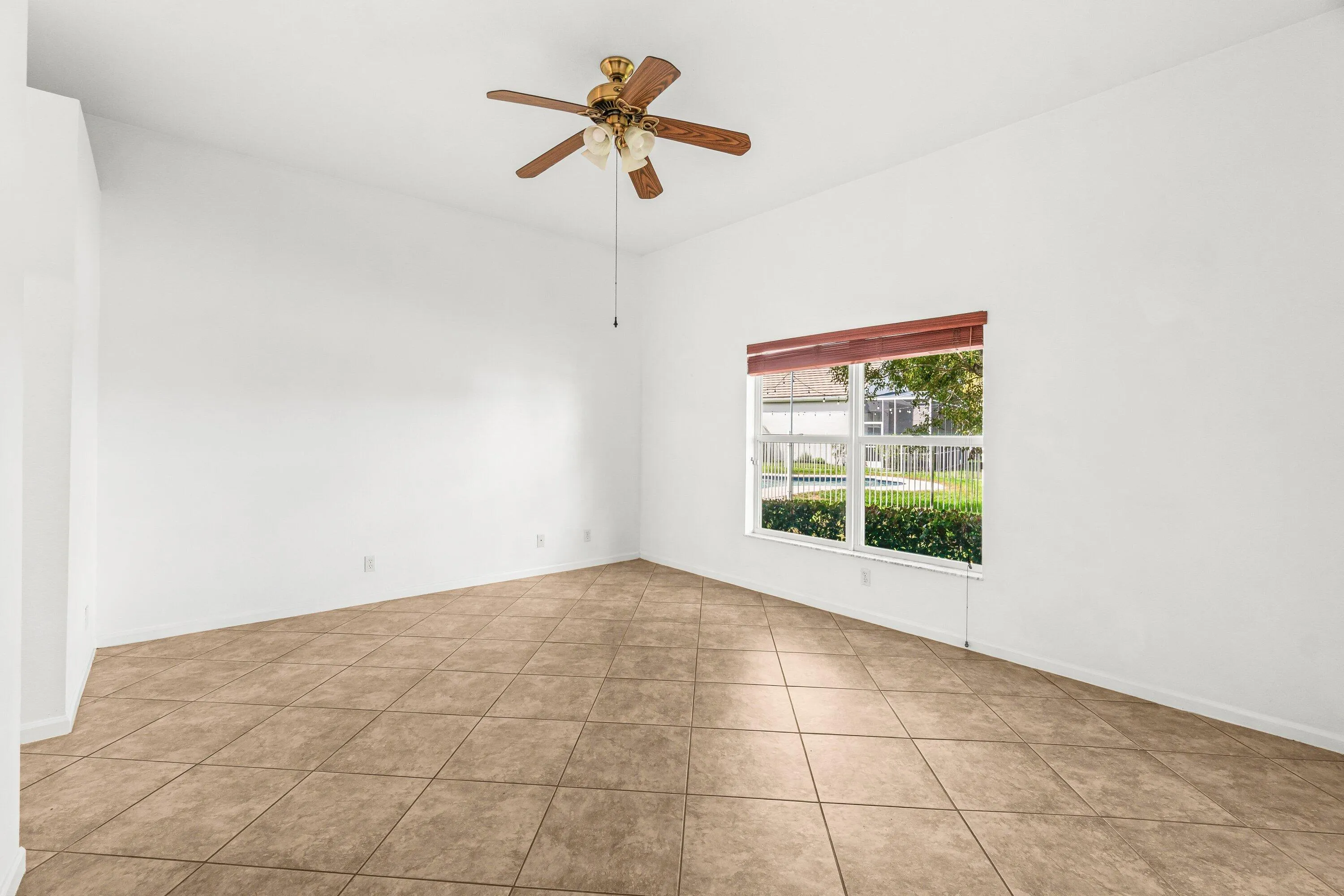 025-131LancasterWay-RoyalPalmBeach-FL-33