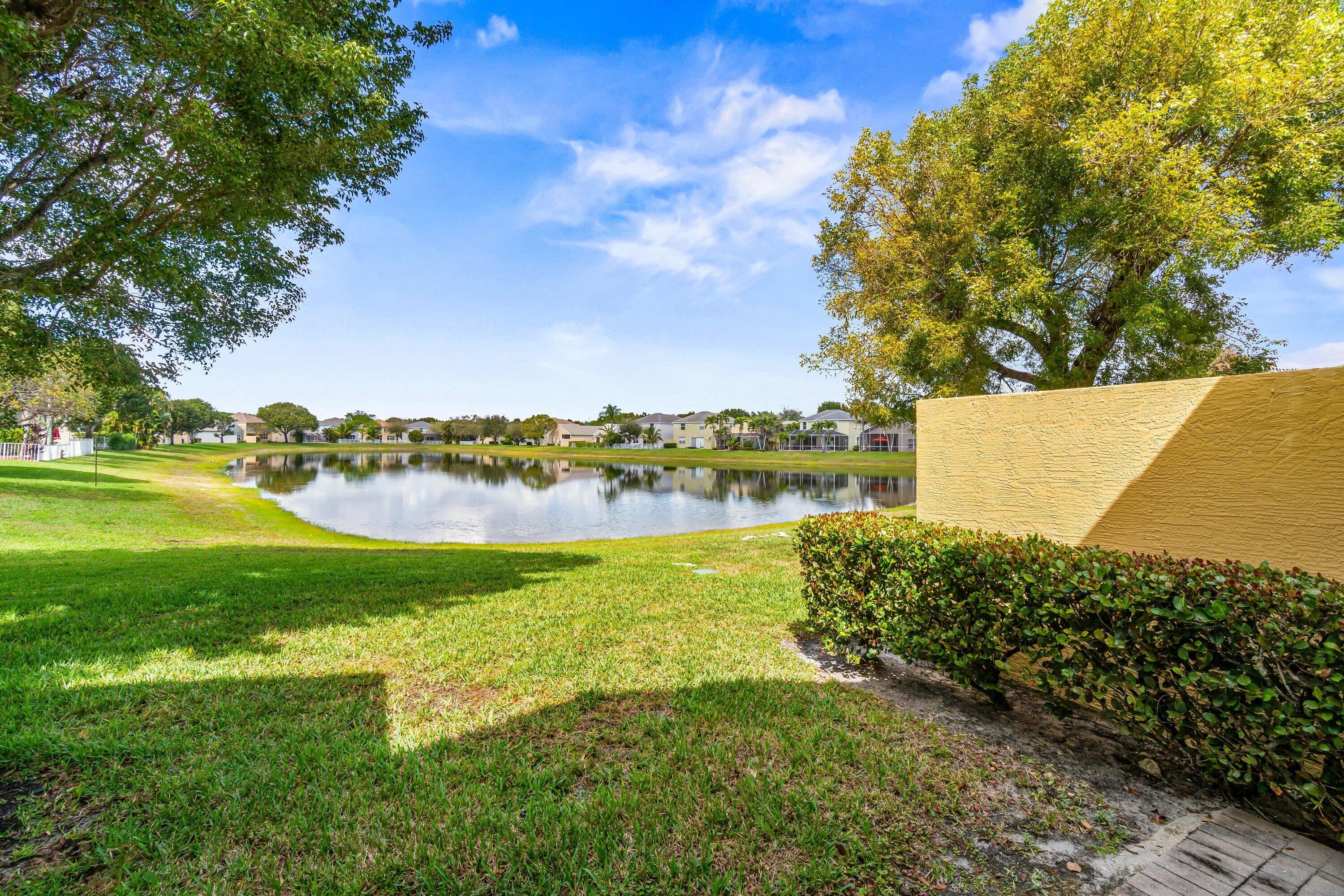 034-131LancasterWay-RoyalPalmBeach-FL-33