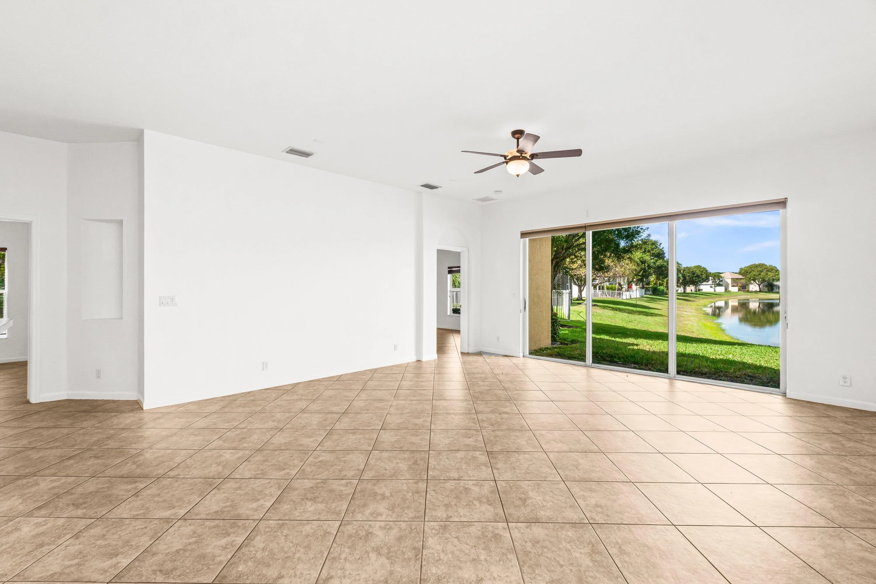 006-131LancasterWay-RoyalPalmBeach-FL-33