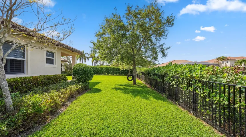 33-108 Casa Cir