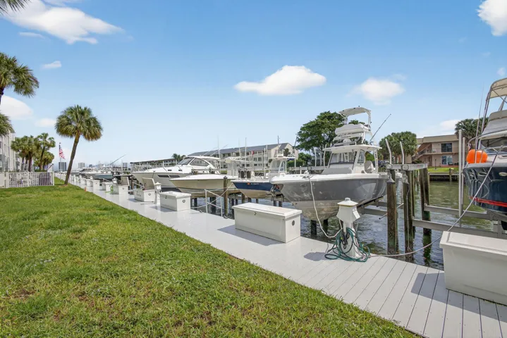 32-web-or-mls-5D1A1071