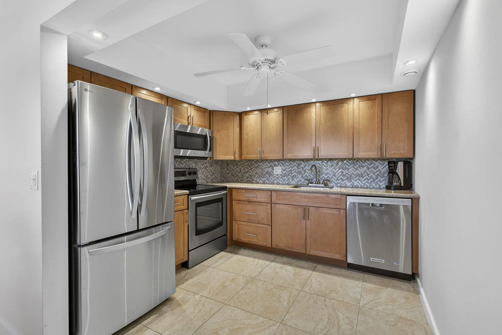 17-web-or-mls-BS1A3996