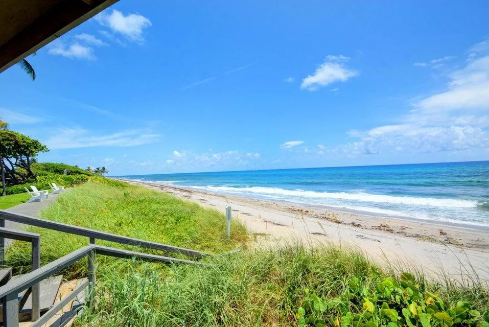 Private beach 1