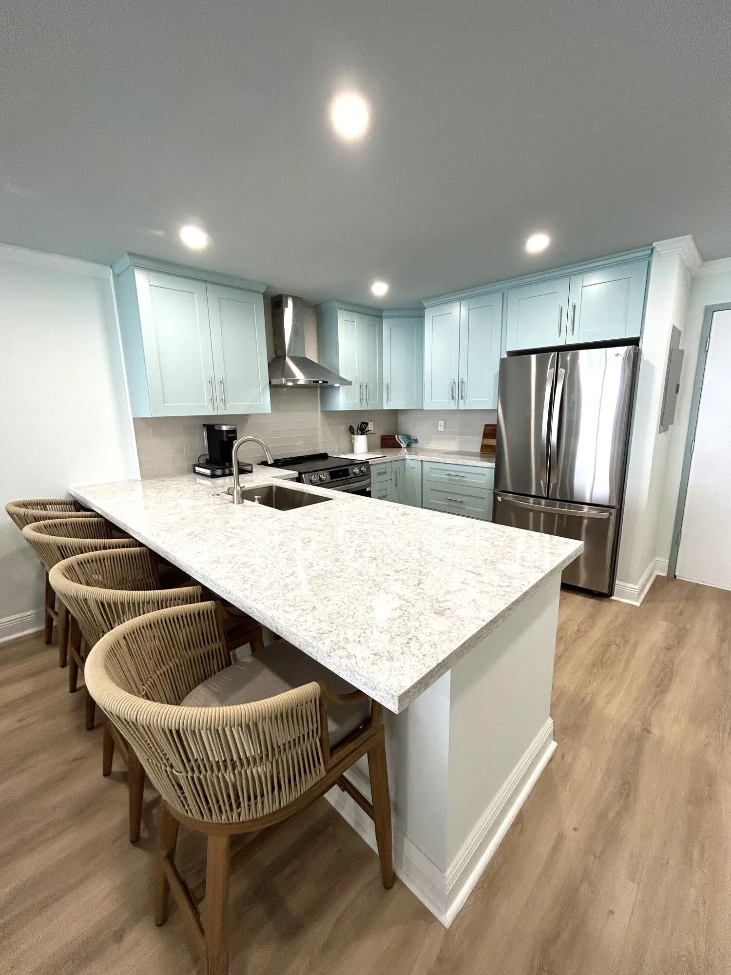 1105 Kitchen