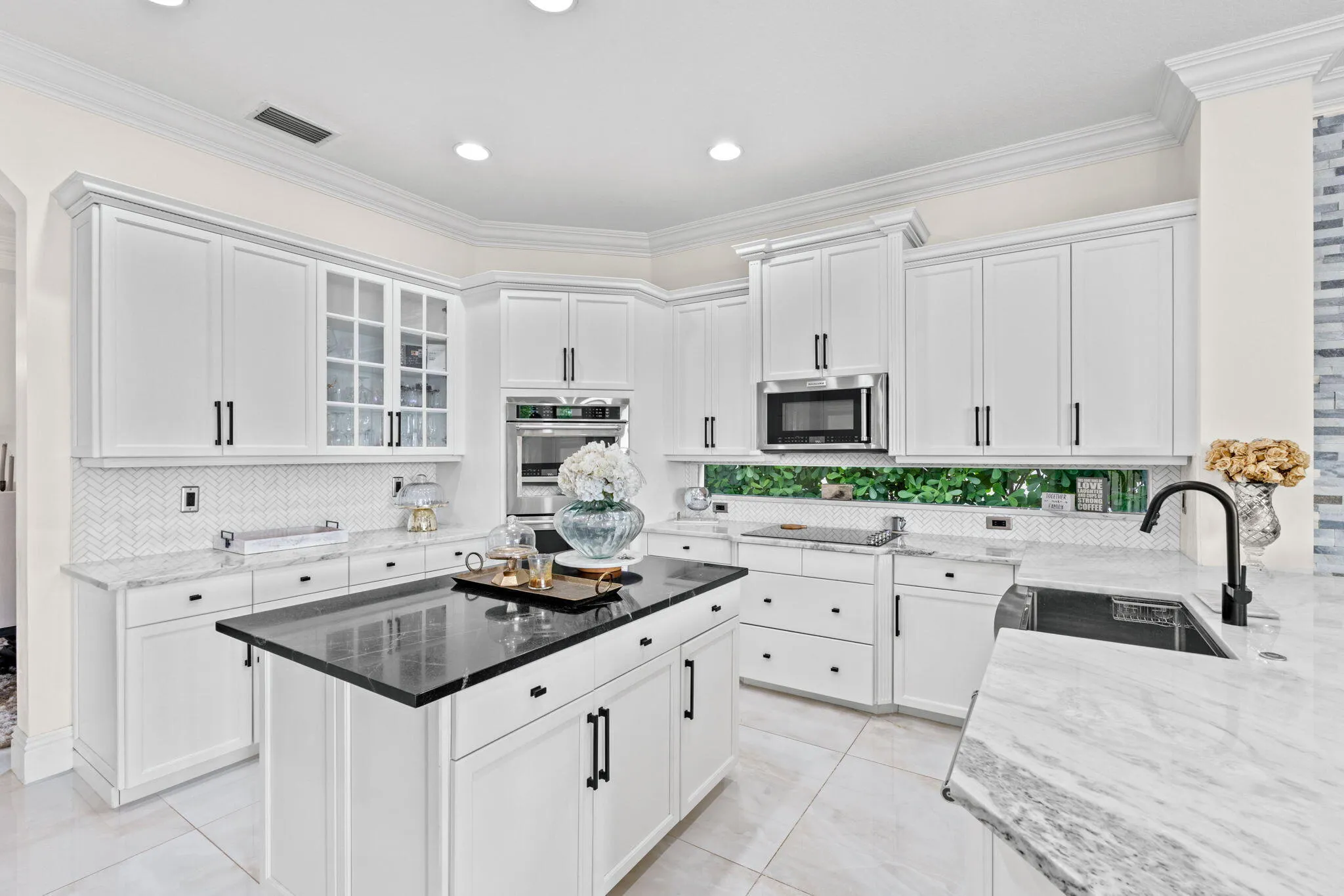 50-web-or-mls-A7403455