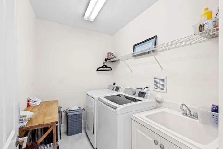 60-web-or-mls-A7403407
