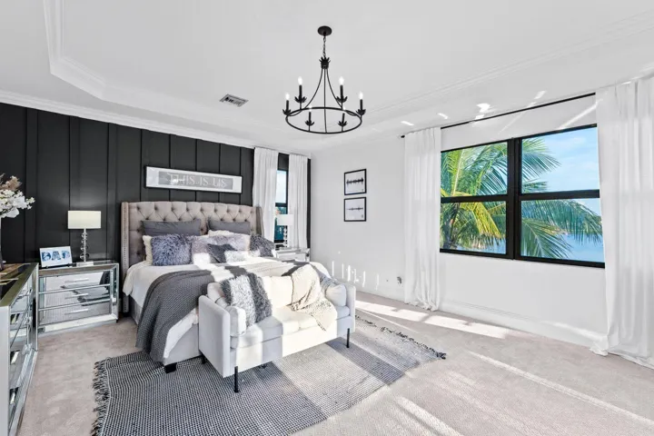 24-web-or-mls-A7403513