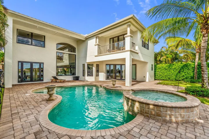 70-web-or-mls-A7403401
