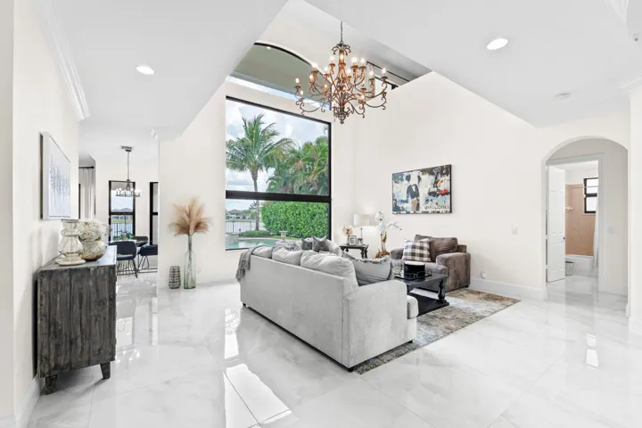 58-web-or-mls-A7403425
