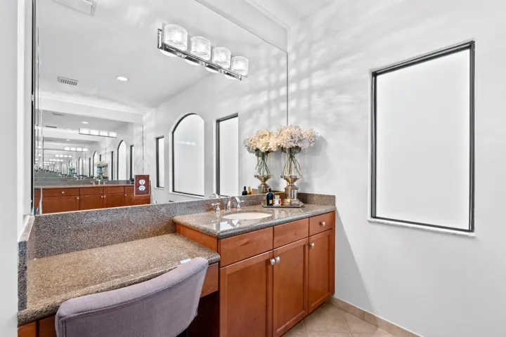 31-web-or-mls-A7403535