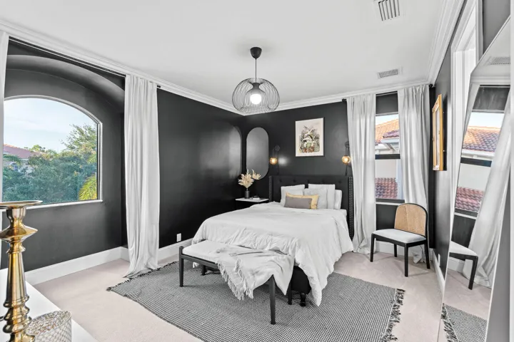 11-web-or-mls-A7403598