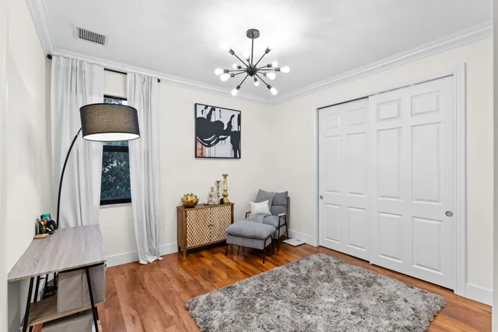 13-web-or-mls-A7403589