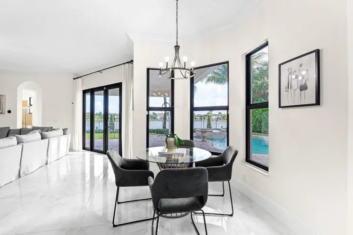 40-web-or-mls-A7403488