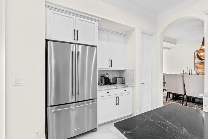 46-web-or-mls-A7403467
